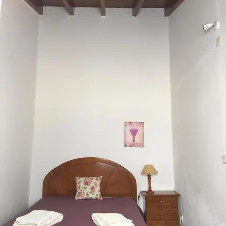 別荘 Alojamento Casa Rosa ヴィラ・ド・ビスポ