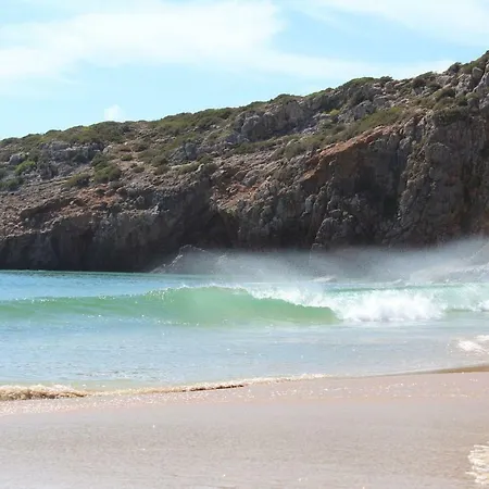 Alojamento Casa Rosa Σπίτι διακοπών Vila do Bispo